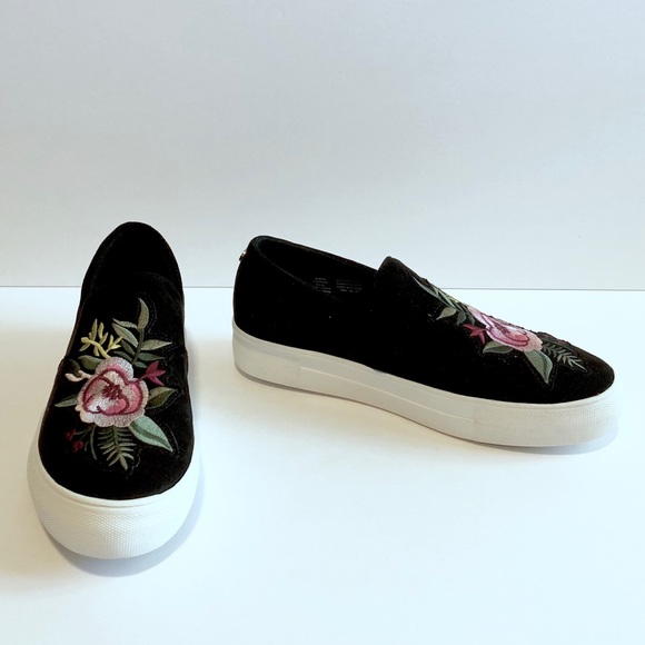 Steve Madden Shoes - Steve Madden “Garcie” Slip-On Flatform Sneakers